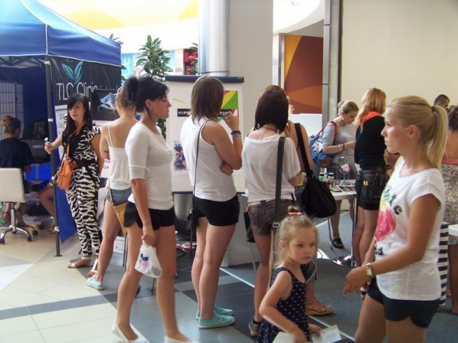Bądź piękna latem w Galerii Bursztynowej (02.08.2014) - zdjęcie #23 - eOstroleka.pl