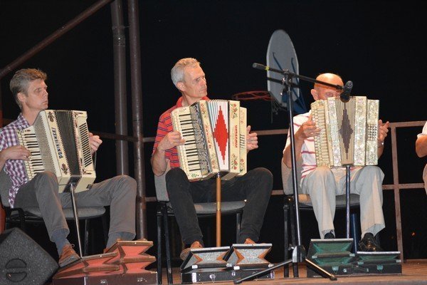 Koncert Muzyki Ludowej - Harmonia pedałowa [04.08.2014] - zdjęcie #2 - eOstroleka.pl