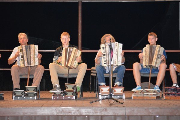Koncert Muzyki Ludowej - Harmonia pedałowa [04.08.2014] - zdjęcie #1 - eOstroleka.pl