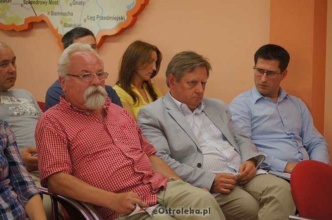 Debata publiczna w Lelisie [05.08.2014] - zdjęcie #18 - eOstroleka.pl