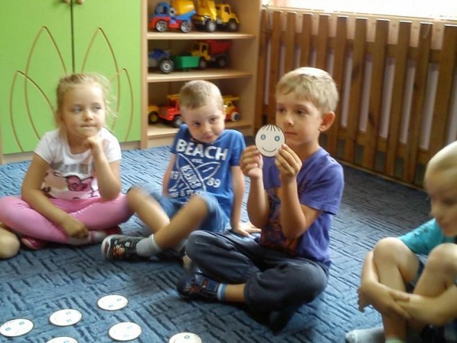 Wakacyjne spotkanie w przedszkolu [06.08.2014]  - zdjęcie #6 - eOstroleka.pl
