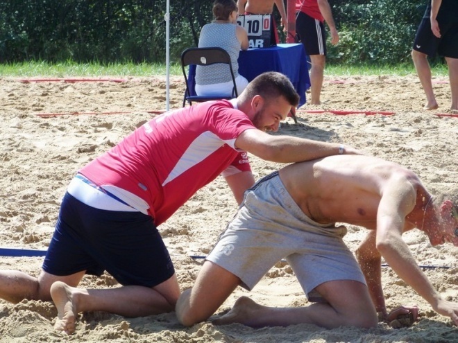 VI Otwarty Turniej Plażowej Piłki Siatkowej Mikstów (09.08.2014) - zdjęcie #5 - eOstroleka.pl