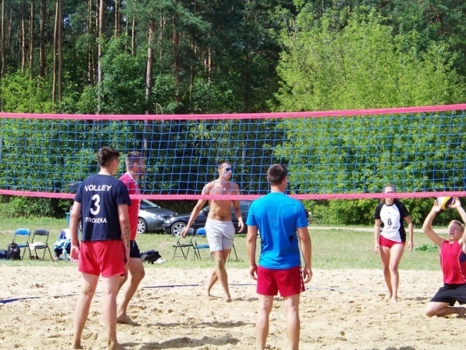 VI Otwarty Turniej Plażowej Piłki Siatkowej Mikstów (09.08.2014) - zdjęcie #15 - eOstroleka.pl