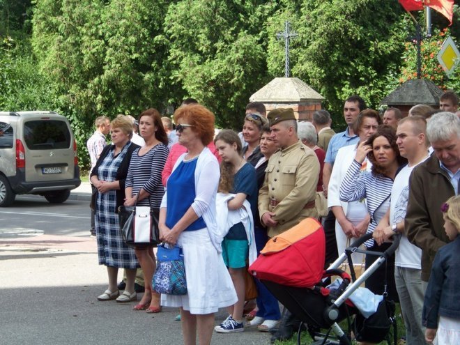W hołdzie Marynarzom i Ułanom poległym na Ziemi Rzekuńskiej w 1920 roku (17.08.2014) - zdjęcie #8 - eOstroleka.pl