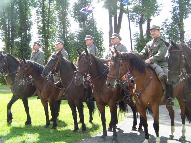 W hołdzie Marynarzom i Ułanom poległym na Ziemi Rzekuńskiej w 1920 roku (17.08.2014) - zdjęcie #4 - eOstroleka.pl
