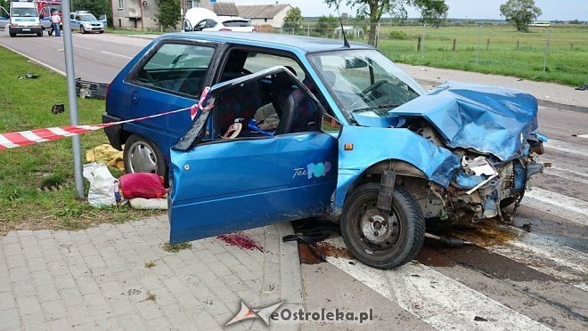 Wypadek w Damiętach [18.08.2014] - zdjęcie #3 - eOstroleka.pl