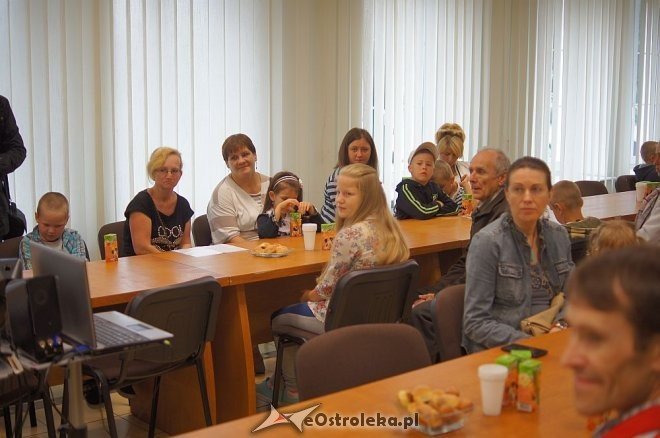 PGE Dystrybucja S.A. przekazała Energetyczne tornistry dla dzieci z Ostrołęki [21.08.2014] - zdjęcie #7 - eOstroleka.pl