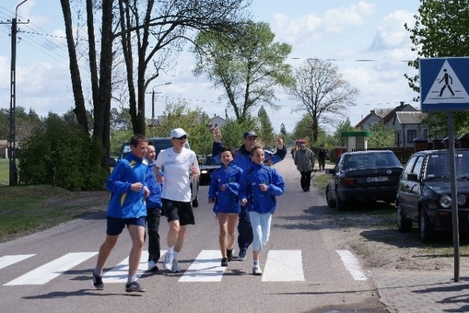 Polska biega - 07.05.2009 - zdjęcie #17 - eOstroleka.pl