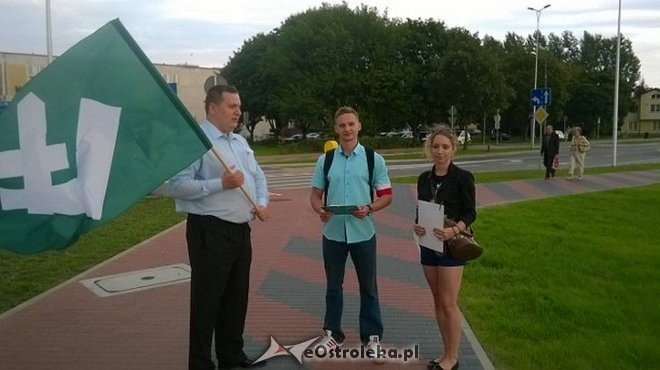 Już kilkaset osób poparło petycję Narodowej Ostrołęki i Młodzieży Wszechpolskiej [24.08.2014] - zdjęcie #6 - eOstroleka.pl