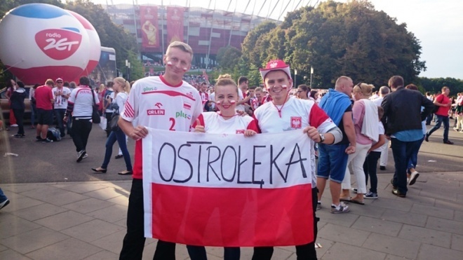 Kibice z Ostrołęki na meczu otwarcia Mistrzostw Świata (30.08.2014) - zdjęcie #11 - eOstroleka.pl