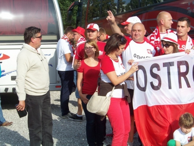 Kibice z Ostrołęki na meczu otwarcia Mistrzostw Świata (30.08.2014) - zdjęcie #5 - eOstroleka.pl