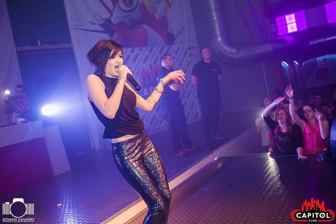 Ewelina Lisowska w Clubie Capitol [29.08.2014] - zdjęcie #127 - eOstroleka.pl