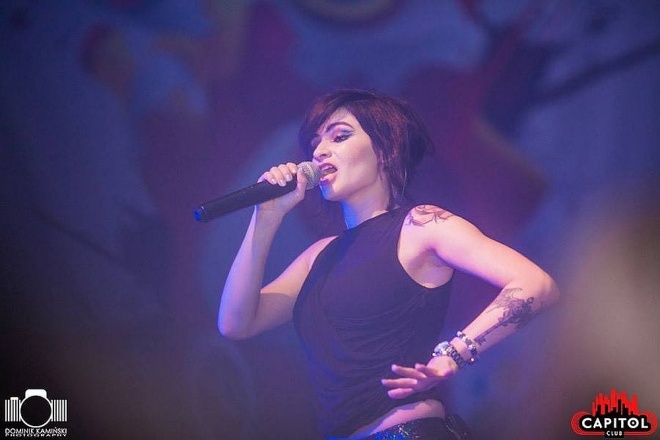 Ewelina Lisowska w Clubie Capitol [29.08.2014] - zdjęcie #73 - eOstroleka.pl
