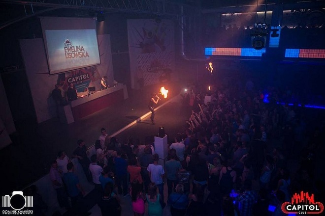 Ewelina Lisowska w Clubie Capitol [29.08.2014] - zdjęcie #57 - eOstroleka.pl