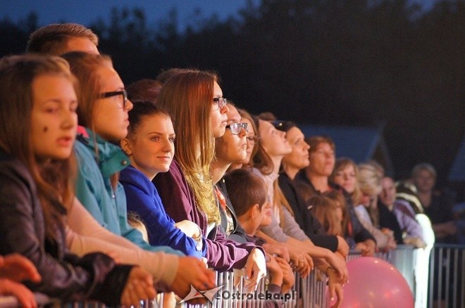 Red Lips i Czerwone Gitary gwiazdami XXXVII Miodobrania Kurpiowskiego [31.08.2014] - zdjęcie #71 - eOstroleka.pl