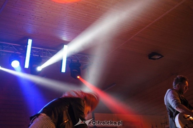 Red Lips i Czerwone Gitary gwiazdami XXXVII Miodobrania Kurpiowskiego [31.08.2014] - zdjęcie #13 - eOstroleka.pl