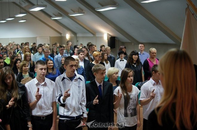 Uroczysta Inauguracja Roku Szkolnego 2014/2015 w ZSZ nr 1, ZSZ nr 3 oraz ZSZ nr 4 [01.09.2014] - zdjęcie #12 - eOstroleka.pl