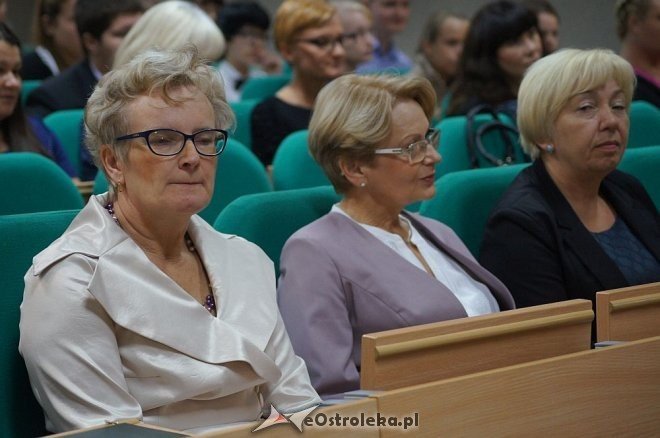 Uroczysta Inauguracja Roku Szkolnego 2014/2015 w ZSZ nr 1, ZSZ nr 3 oraz ZSZ nr 4 [01.09.2014] - zdjęcie #23 - eOstroleka.pl