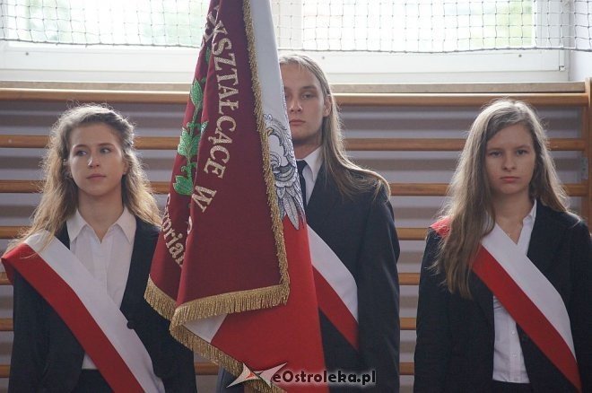 Rozpoczęcie Roku Szkolnego 2014/2015 w I i II LO [01.09.2014] - zdjęcie #1 - eOstroleka.pl