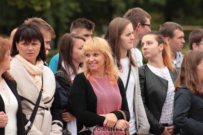 Ostrołęka: Uroczyste rozpoczęcie roku szkolnego w ZSZ nr 2 [01.09.2014] - zdjęcie #16 - eOstroleka.pl
