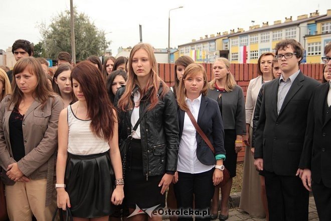 Uczniowie ZS nr 5 uroczyście przywitali nowy rok szkolny [01.09.2014] - zdjęcie #21 - eOstroleka.pl
