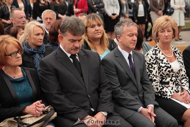 Uczniowie ZS nr 5 uroczyście przywitali nowy rok szkolny [01.09.2014] - zdjęcie #12 - eOstroleka.pl