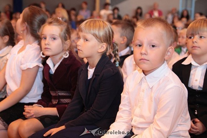 Rozpoczęcie roku szkolnego SP nr 10 [01.09.2014] - zdjęcie #15 - eOstroleka.pl