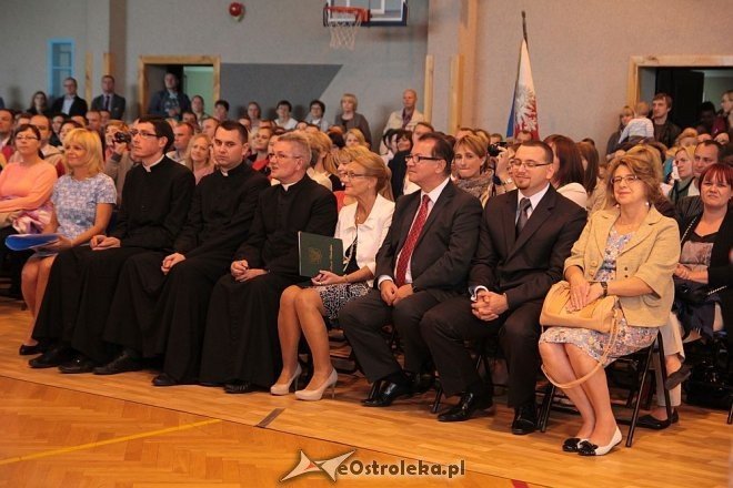 Rozpoczęcie roku szkolnego SP nr 10 [01.09.2014] - zdjęcie #8 - eOstroleka.pl