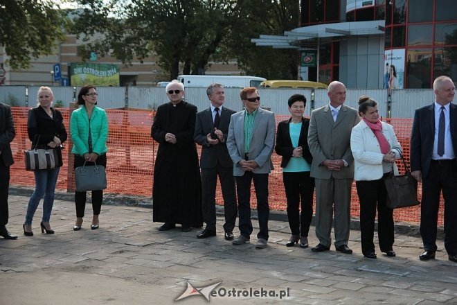 Kamień węgielny nowoczesnej hali targowej uroczyście wmurowany [03.09.2014] - zdjęcie #6 - eOstroleka.pl