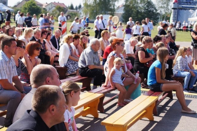 Dożynki gminno-parafialne w gminie Olszewo-Borki (07.09.2014) - zdjęcie #54 - eOstroleka.pl