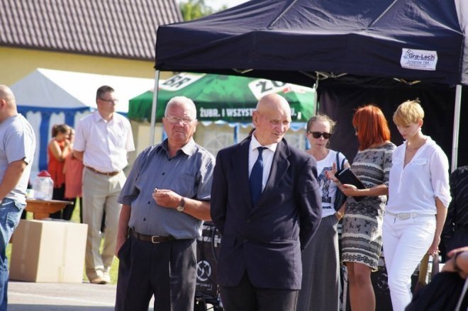 Dożynki gminno-parafialne w gminie Olszewo-Borki (07.09.2014) - zdjęcie #37 - eOstroleka.pl