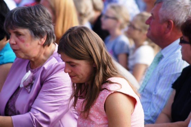 Dożynki gminno-parafialne w gminie Olszewo-Borki (07.09.2014) - zdjęcie #6 - eOstroleka.pl