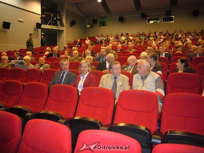 XXIV Zlot ,,Jaworzniaków” w Ostrołęckim Centrum Kultury [9.09.2014] - zdjęcie #18 - eOstroleka.pl