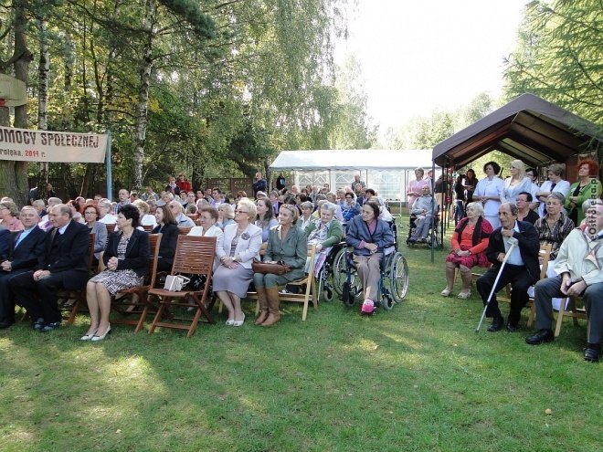 Pożegnanie Lata w Domu Pomocy Społecznej w Ostrołęce [10.09.2014] - zdjęcie #14 - eOstroleka.pl