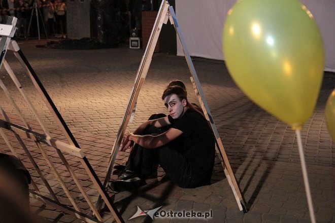 Festiwal Teatralny InQbator 2014: Parada ulicami Ostrołęki [18.09.2014] - zdjęcie #22 - eOstroleka.pl