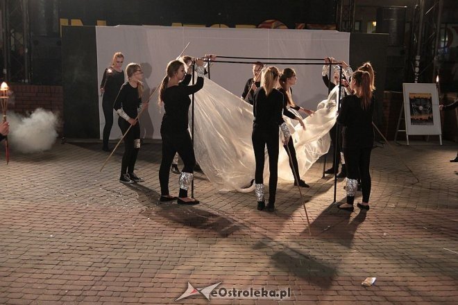 Festiwal Teatralny InQbator 2014: Parada ulicami Ostrołęki [18.09.2014] - zdjęcie #6 - eOstroleka.pl