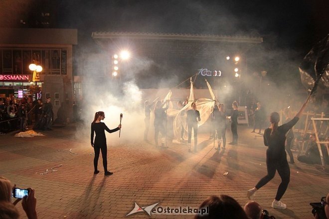 Festiwal Teatralny InQbator 2014: Parada ulicami Ostrołęki [18.09.2014] - zdjęcie #3 - eOstroleka.pl