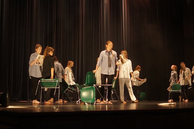 Drugi dzień Festiwalu Teatralnego Inqbator 2014 [19.09.2014] - zdjęcie #2 - eOstroleka.pl