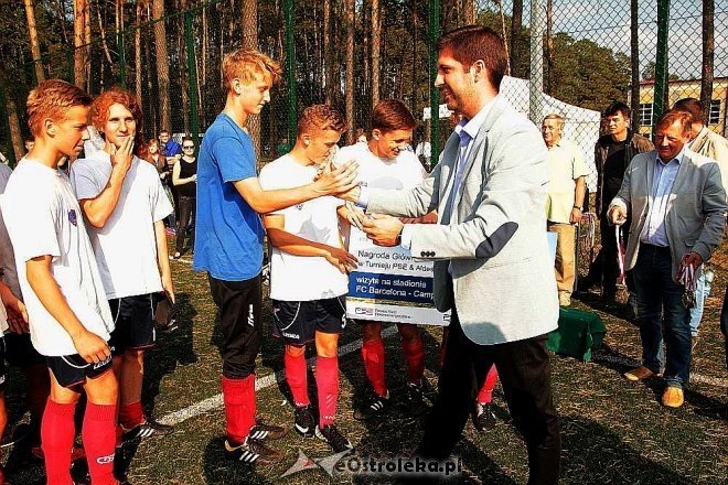 Turniej piłkarski PSE&Aldesa Cup za nami: Zwyciężyła drużyna z Ostrołęki [20.09.2014] - zdjęcie #19 - eOstroleka.pl