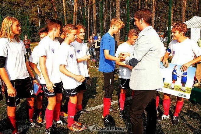 Turniej piłkarski PSE&Aldesa Cup za nami: Zwyciężyła drużyna z Ostrołęki [20.09.2014] - zdjęcie #17 - eOstroleka.pl