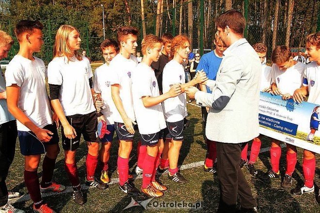 Turniej piłkarski PSE&Aldesa Cup za nami: Zwyciężyła drużyna z Ostrołęki [20.09.2014] - zdjęcie #16 - eOstroleka.pl