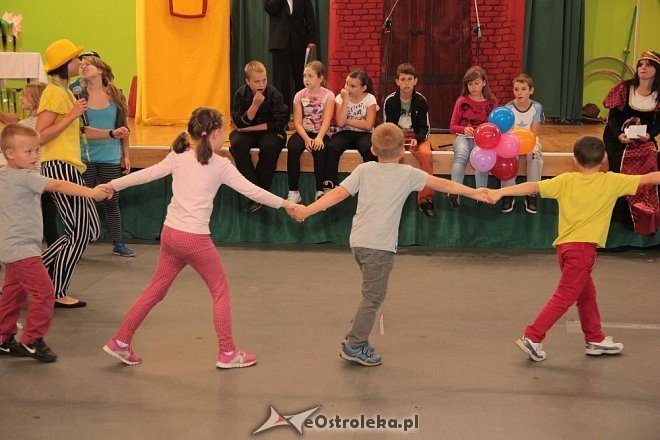 „Wspólnie z Rodziną” - festyn podsumowujący tegoroczną trasę „Radosnego Świetlicobusu” [21.09.2014] - zdjęcie #117 - eOstroleka.pl