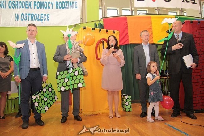 „Wspólnie z Rodziną” - festyn podsumowujący tegoroczną trasę „Radosnego Świetlicobusu” [21.09.2014] - zdjęcie #113 - eOstroleka.pl