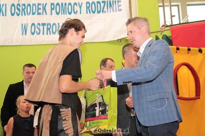 „Wspólnie z Rodziną” - festyn podsumowujący tegoroczną trasę „Radosnego Świetlicobusu” [21.09.2014] - zdjęcie #92 - eOstroleka.pl
