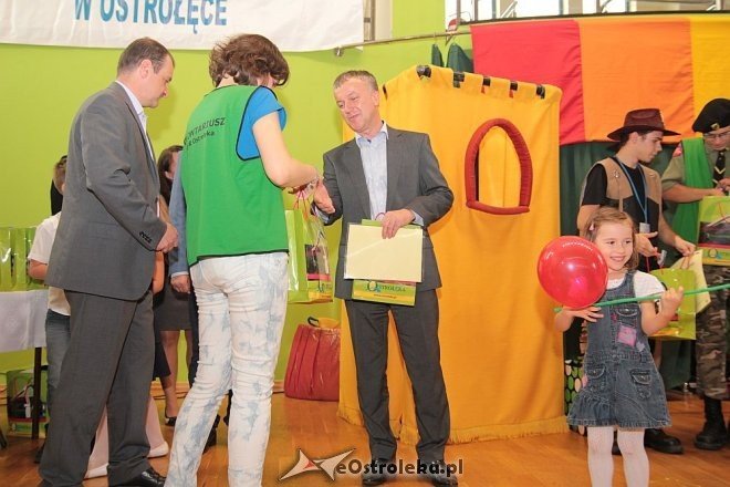 „Wspólnie z Rodziną” - festyn podsumowujący tegoroczną trasę „Radosnego Świetlicobusu” [21.09.2014] - zdjęcie #89 - eOstroleka.pl