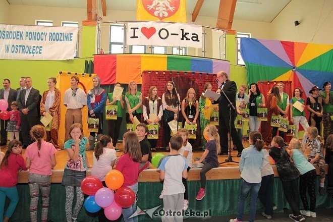 „Wspólnie z Rodziną” - festyn podsumowujący tegoroczną trasę „Radosnego Świetlicobusu” [21.09.2014] - zdjęcie #85 - eOstroleka.pl