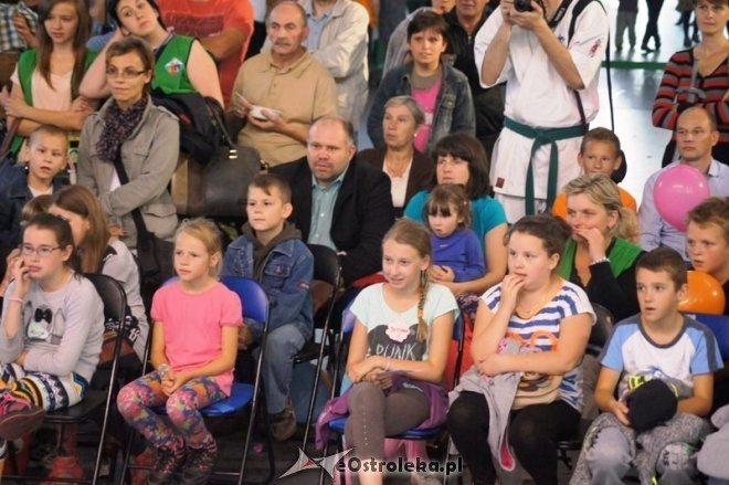 „Wspólnie z Rodziną” - festyn podsumowujący tegoroczną trasę „Radosnego Świetlicobusu” [21.09.2014] - zdjęcie #30 - eOstroleka.pl