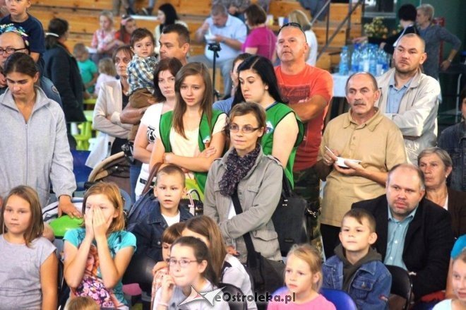 „Wspólnie z Rodziną” - festyn podsumowujący tegoroczną trasę „Radosnego Świetlicobusu” [21.09.2014] - zdjęcie #23 - eOstroleka.pl