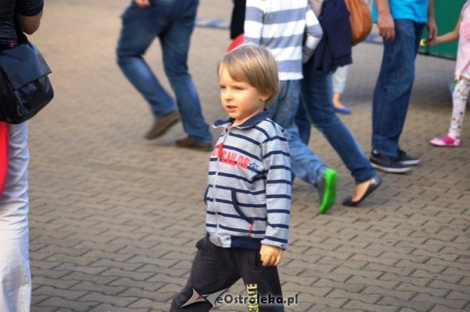 „Wspólnie z Rodziną” - festyn podsumowujący tegoroczną trasę „Radosnego Świetlicobusu” [21.09.2014] - zdjęcie #72 - eOstroleka.pl