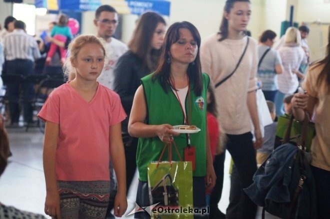 „Wspólnie z Rodziną” - festyn podsumowujący tegoroczną trasę „Radosnego Świetlicobusu” [21.09.2014] - zdjęcie #51 - eOstroleka.pl